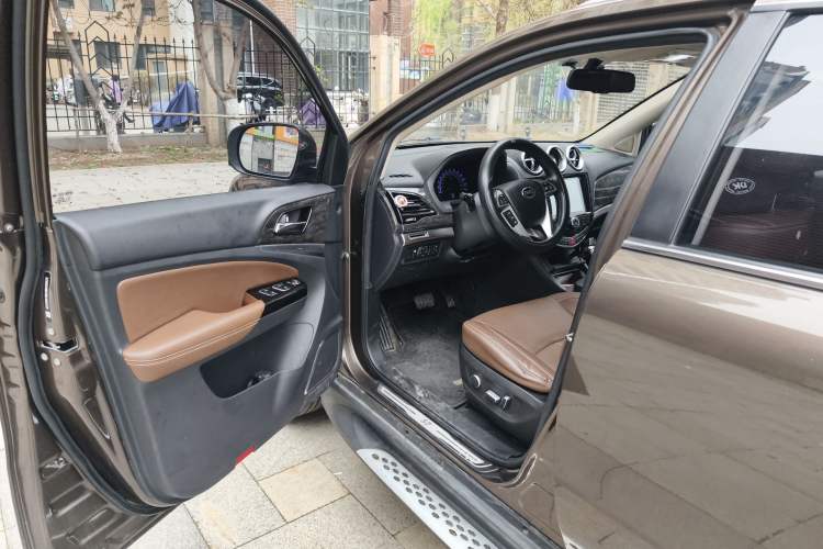 Used BYD S7 2017 2.0T Automatic Luxury Model