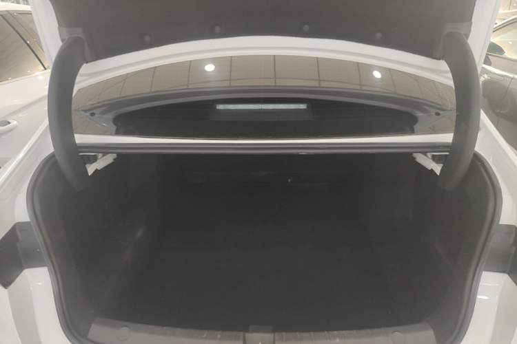 Used BYD Qin PLUS 2025 DM-i Smart Drive 55KM Leading Model
