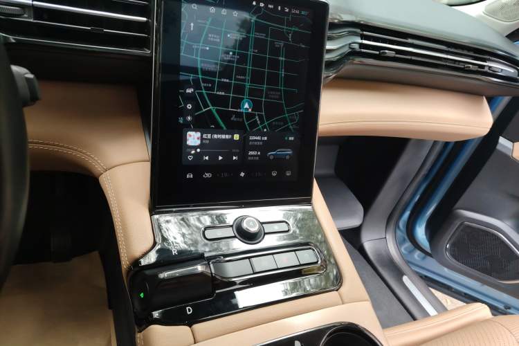 Used Nio ES8 2018 355 km Base Version 7-Seater Edition