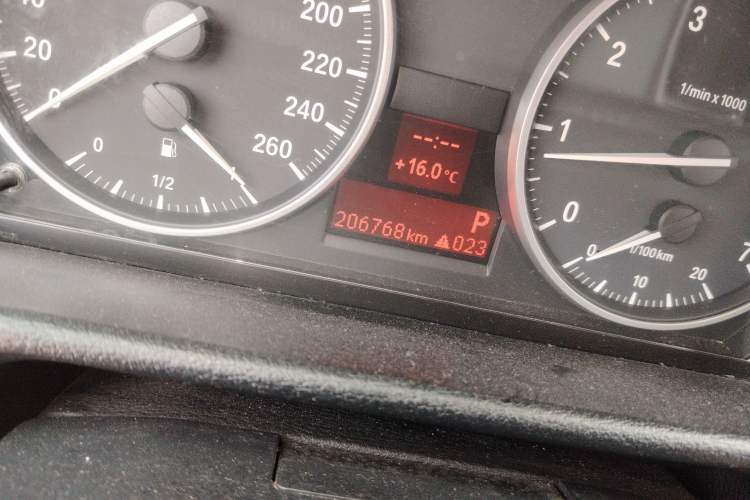 Used BMW X1 2013 sDrive18i Leading Model