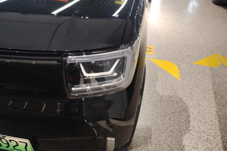 Used Wuling Hongguang MINIEV 2022 GAMEBOY 300km Enthusiast Model with Lithium Iron Phosphate Left Front Headlight