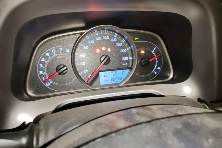 Used Toyota RAV4 2016 2.0L CVT Two-Wheel Drive Fashion Edition China V Standard
