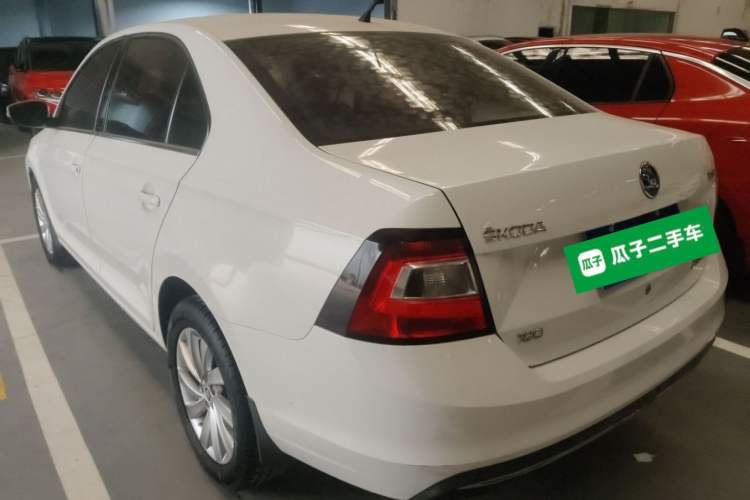 Used Skoda Rapid 2018 1.6L Manual Comfort Edition
