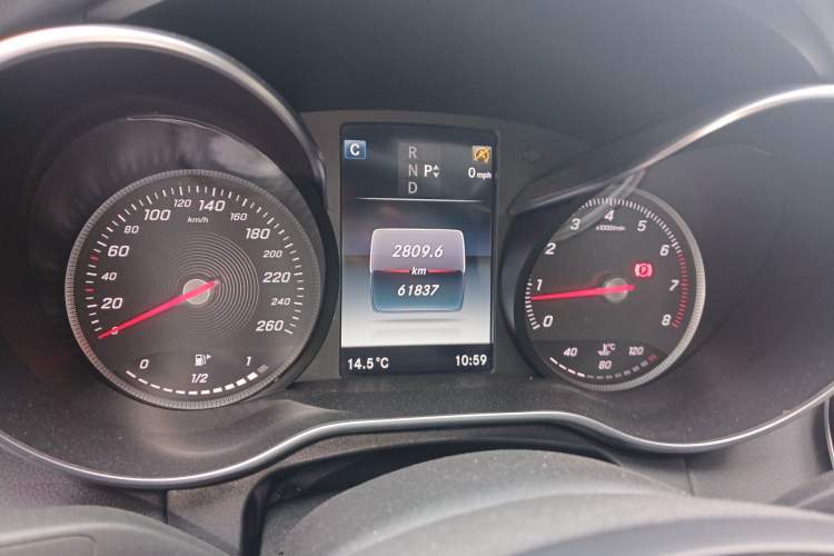 Used Mercedes-Benz C-Class 2016 C 200 L Sport Edition
