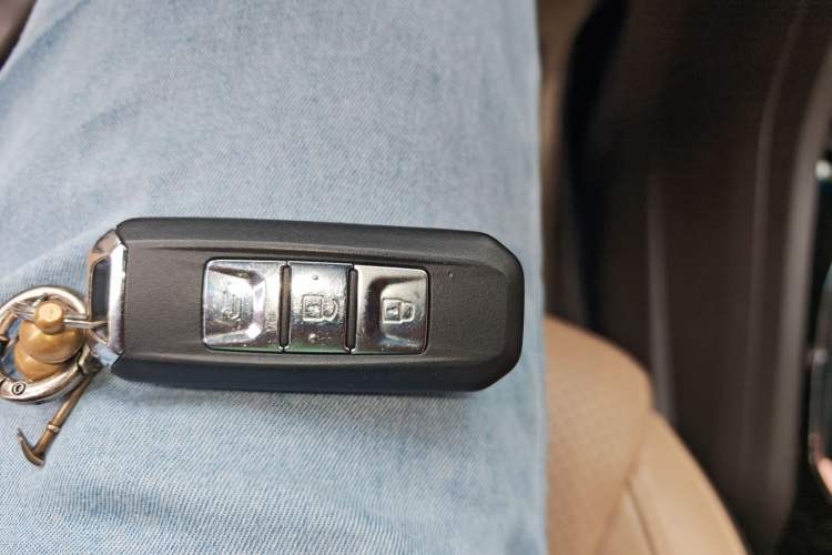 Used Baojun 310W 2017 1.5L Manual Luxury Edition China V
