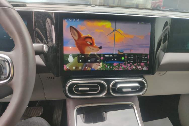 Used Leapmotor C11 2023 Pure Electric 500 Comfort Edition Audio And AC Panel