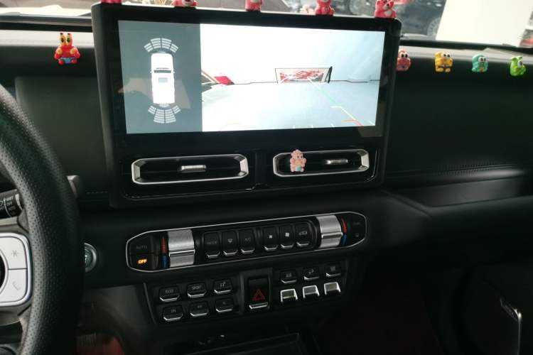 Used 212 T01 2024 2.0T Mechanic
