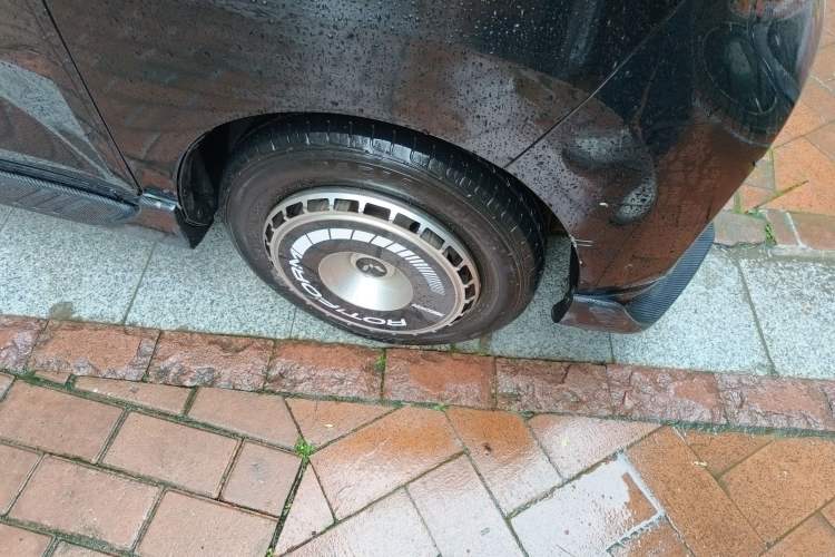 Used Wuling Hongguang MINIEV 2021 Macaron Premium Model – Lithium-NMC