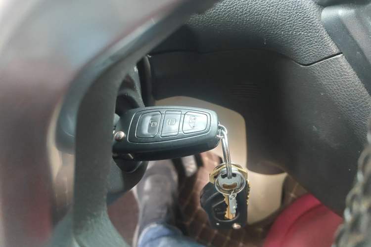 Used Ford Tourneo Custom 2020 2.0T Automatic Elite Edition China VI Standard Vehicle Key