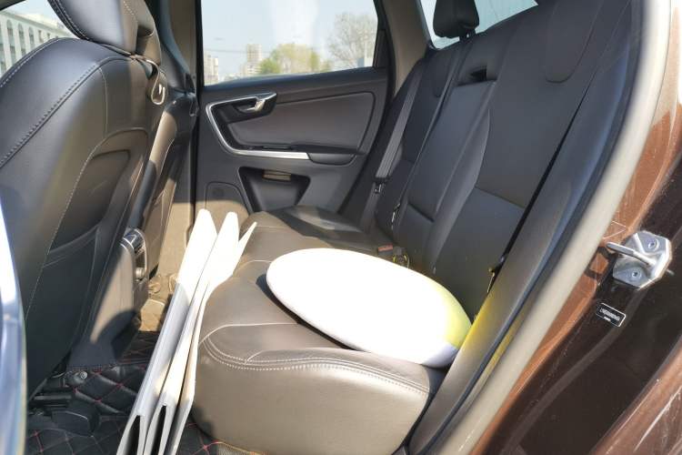 Used Volvo XC60 2017 T5 AWD Smart Upgrade Model