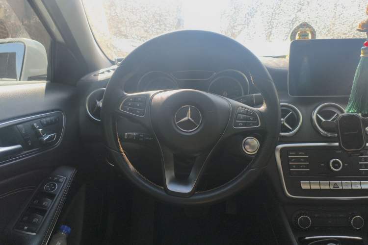 Used Mercedes-Benz GLA 2018 GLA 200 Fashion Model