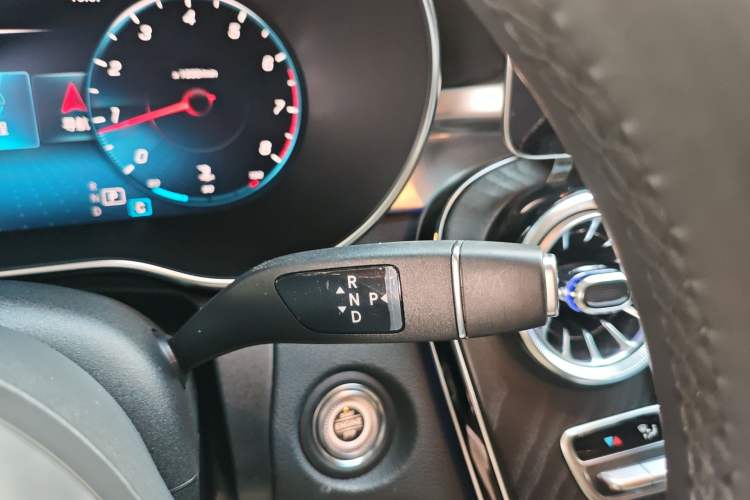 Used Mercedes-Benz C-Class 2021 C 200 L Fashion Edition Sport Version Gear Lever