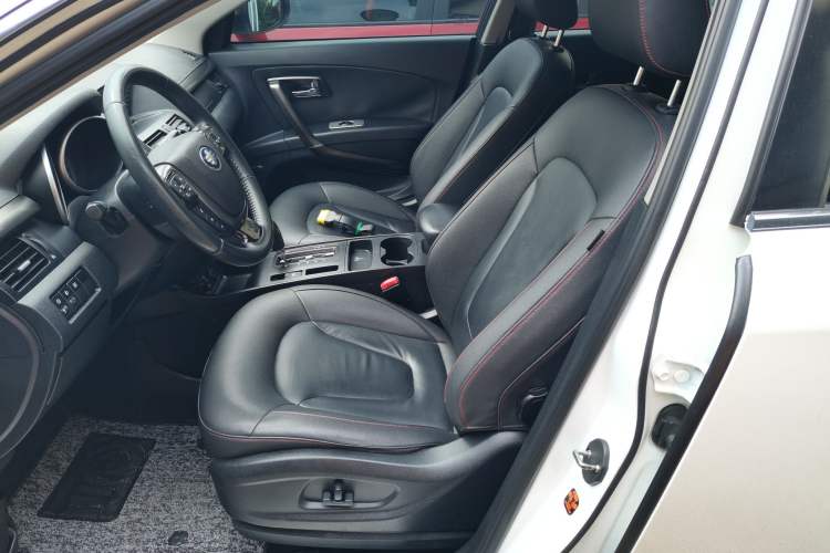 Used Bestune X80 2015 1.8T Automatic Luxury Model Left Front Seat