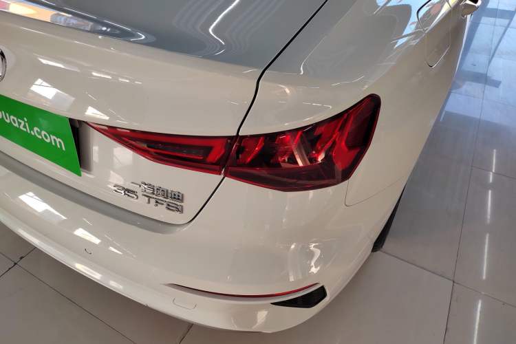 Used Audi A3 2023 Restyled A3L Limousine 35 TFSI Luxury Prestige Edition
