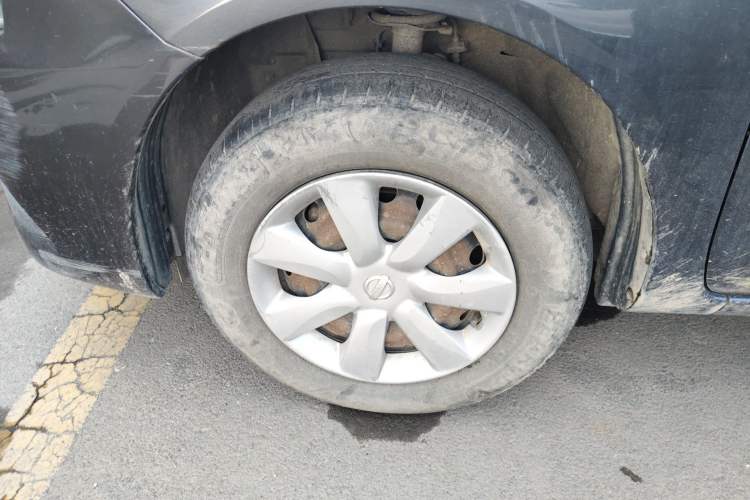 Used Nissan Sunny 2015 1.5XE Manual Comfort Edition