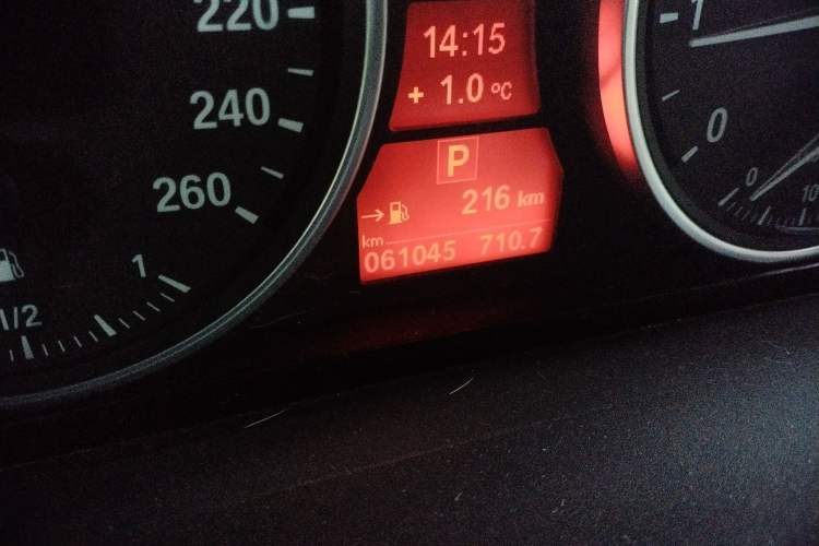 Used BMW X5 2011 xDrive35i Luxury Model
