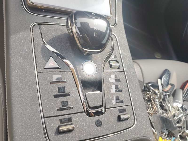Used BYD Han 2024 EV Glory Edition 605KM Front-Wheel-Drive Premium Model — 13