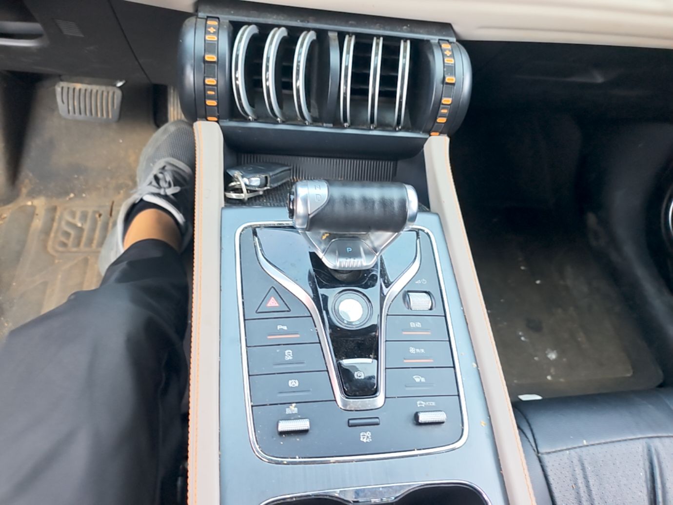 BYD Yuan PLUS 2024 Honor Edition 430KM Leading Model — снимка 16