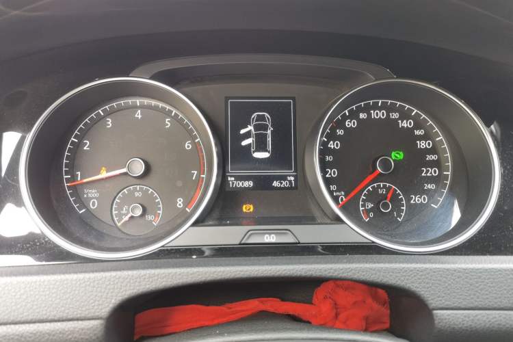 Used Volkswagen Golf 2017 280TSI Automatic R-Line Million-Vehicle Commemorative Edition
