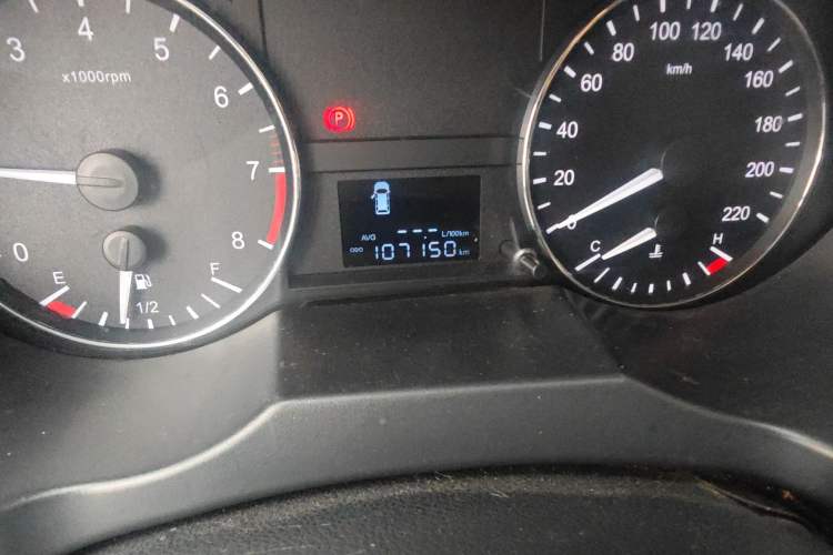 Used JAC Refine M3 2015 Maker Edition 1.6L Luxury Version