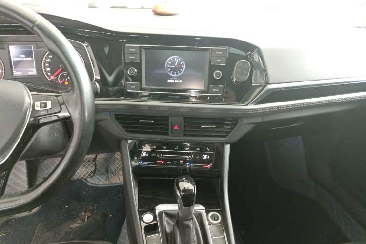 Used Volkswagen Sagitar 2020 280TSI DSG Luxury Version China VI Standard
