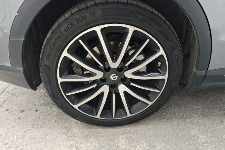 Used Leapmotor C11 2021 Revised Version Luxury Edition Right Rear Wheel Hub