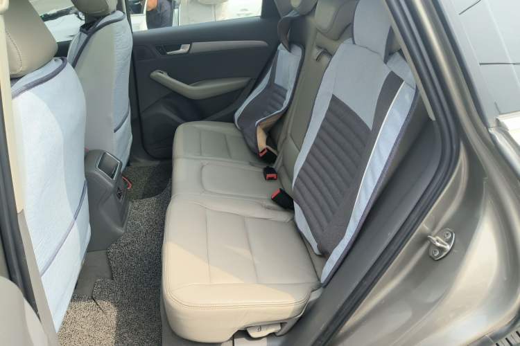 Used Audi Q5 2012 2.0TFSI Trendy Edition Left Rear Seat