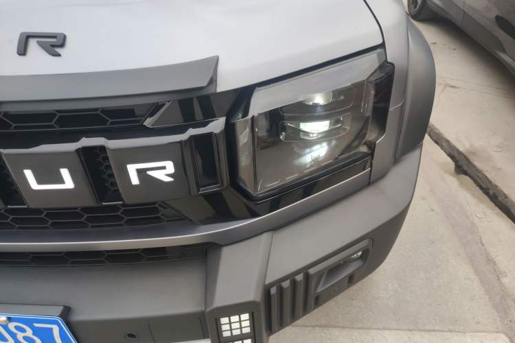 Used JETOUR Traveler 2023 2.0T All-Wheel-Drive CrossPRO