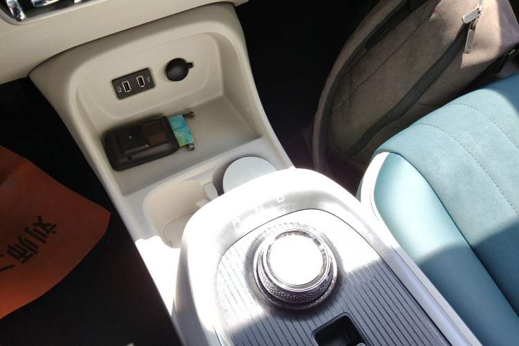 Used ORA Good Cat 2021 400km Standard Range Athena Edition Lithium-Ion Battery Gear Lever