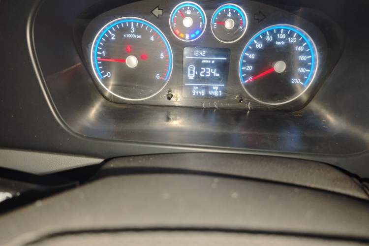 Used Foton Toano 2021 2.8T Manual Tongtu Long Wheelbase Mid-Height 5/6/7-Seater F2.8NS6B177L