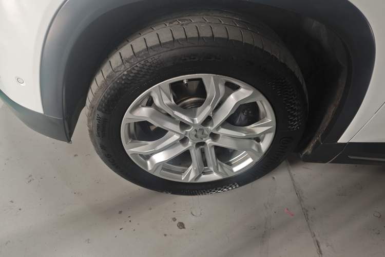 Used Nio ES8 2018 355 km Base Version 7-Seater Edition