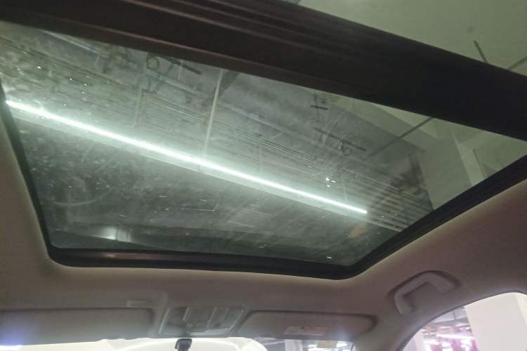 Used Haval H6 Coupe 2016 Blue Label 1.5T Automatic Two-Wheel Drive Urban Model Headliner