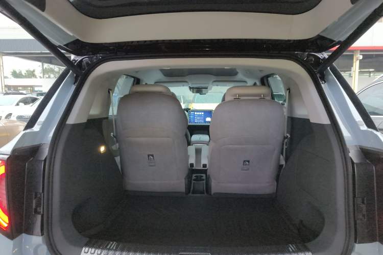 Used ARCFOX Kaola 2023 Family Edition Pro
