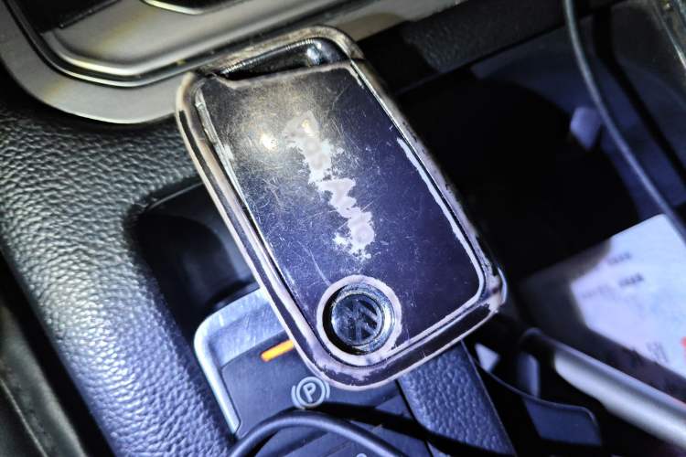 Used Volkswagen Magotan 2017 280TSI DSG Comfort Model Vehicle Key