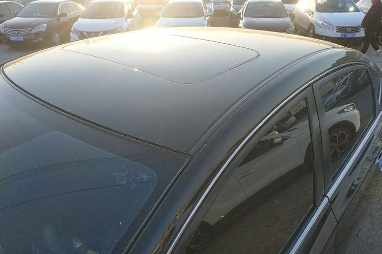 Used Nissan Sylphy 2016 1.6XV CVT Smart Enjoyment Version Roof