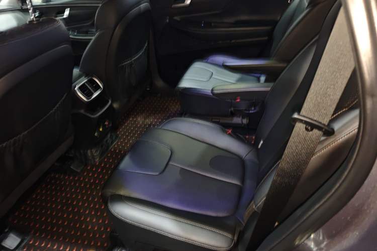 Used Hyundai Santa Fe 2020 380 TGDi Automatic Two-Wheel Drive GLS Luxury Edition
