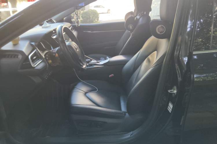 Used Toyota Camry 2019 Revised Version 2.0G Luxury Edition