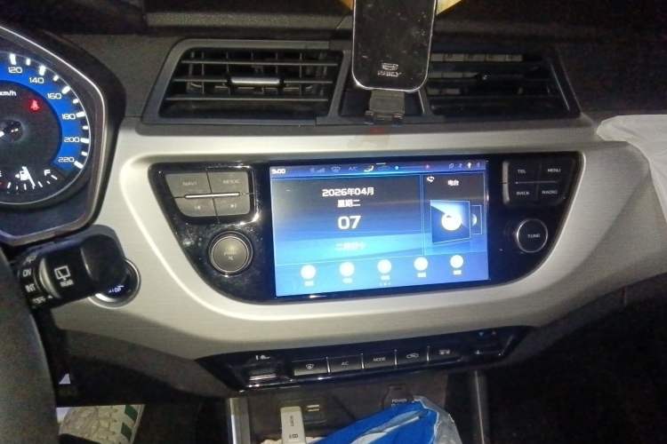 Used Geely Auto Vision X3 2019 Upgraded Model 1.5L CVT Elite Version
