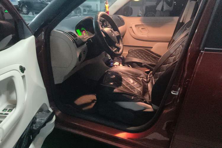 Used Skoda Fabia 2014 1.4L Automatic Crystal Edition