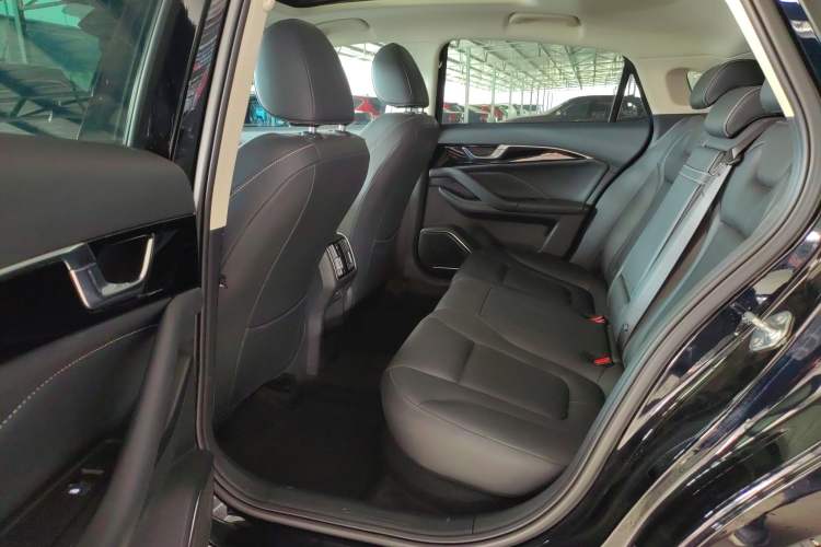 Used Bestune B70 2023 Third Generation 1.5T Automatic Enjoyment Version Left Rear Seat