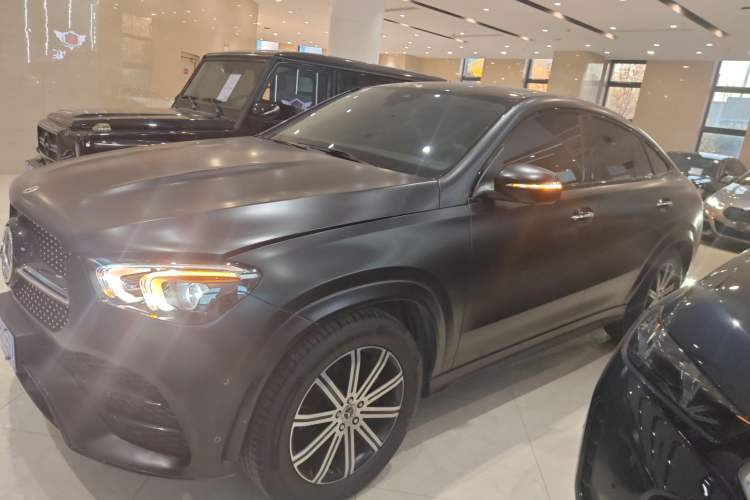 Used Mercedes-Benz GLE 2022 Refreshed GLE 350 4MATIC Coupe SUV Luxury Edition
