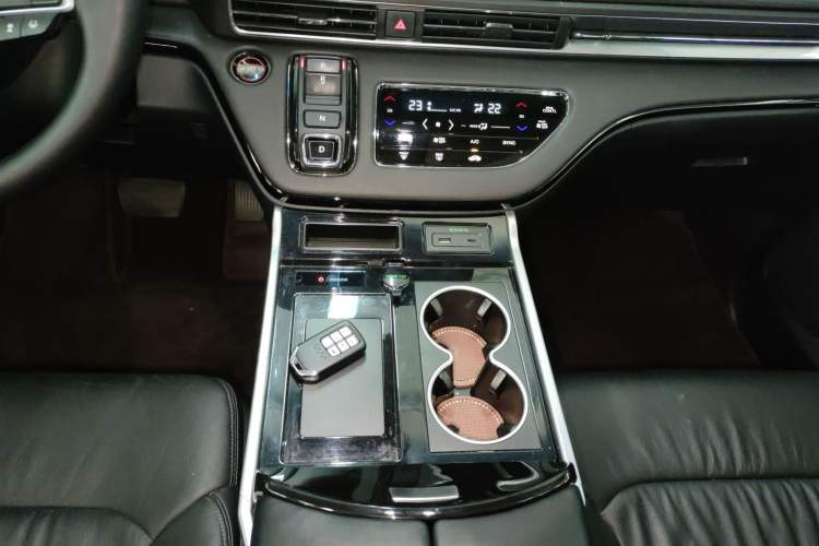 Used Honda Elysion 2022 2.0L eHEV Luxury First Edition