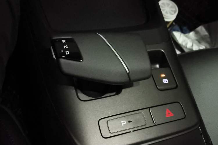 Used CHANGAN Eado DD 2023 Blue Whale NE 1.5T GDI DCT Luxury Edition