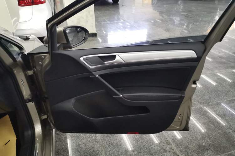 Used Volkswagen Golf 2020 Zhiai Edition 280TSI DSG Comfort Model