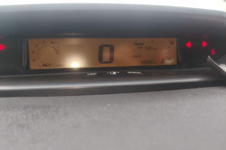 Used Citroen C-Quatre 2014 VTS Version 1.6L Manual - Premium Model Instrument Cluster