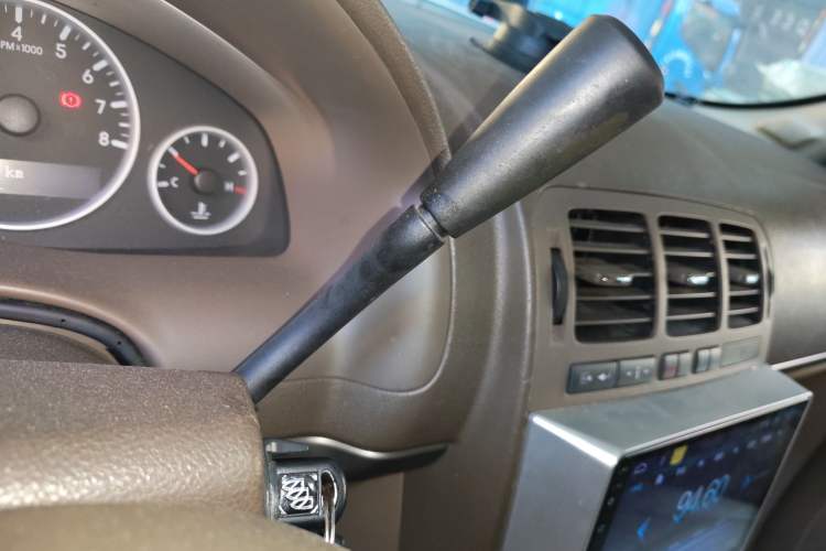 Used Buick GL8 2011 2.4L CT Comfort Edition
