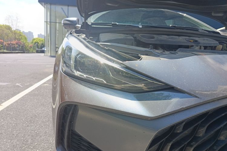 Used MG 5 2021 180 DVVT CVT Youth Luxury Edition Right Front Headlight