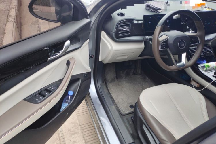 Used BYD Qin PLUS 2023 Champion Edition DM-i 55KM Leading Model