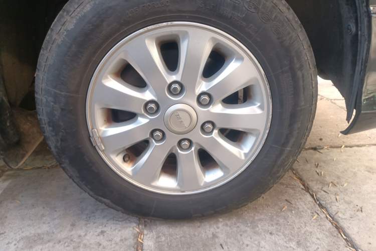 Used Jinbei Grace 2018 2.0L Express Luxury 7-Seater V19
