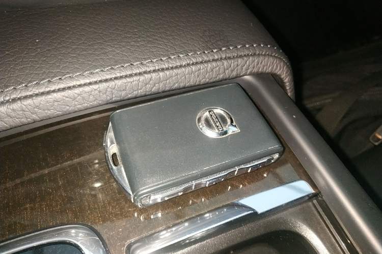 Used Volvo S90 2018 T4 Zhiyuan Edition
